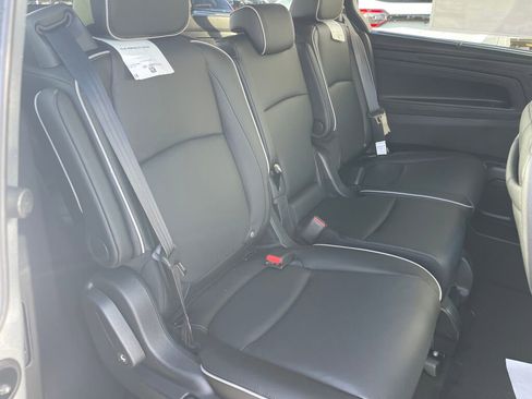 New 2026 Honda Odyssey Touring image 16