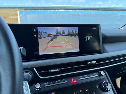 Used 2025 Hyundai Sonata SEL FWD image 17