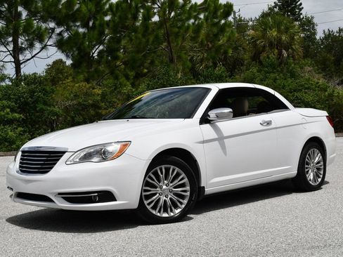 Used 2012 Chrysler 200 Limited FWD image 24