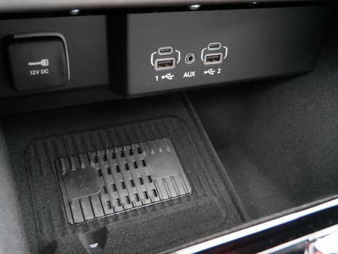 New 2026 Jeep Grand Wagoneer Limited AWD/4WD image 15