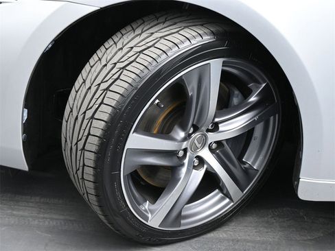 Used 2017 Lexus IS 200t w/ Premium Package image 18