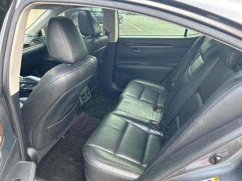 Used 2014 Lexus ES 350 w/ Luxury Package image 17