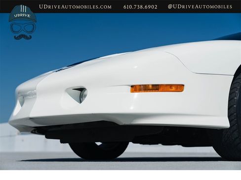 Used 1994 Pontiac Firebird Coupe RWD image 12