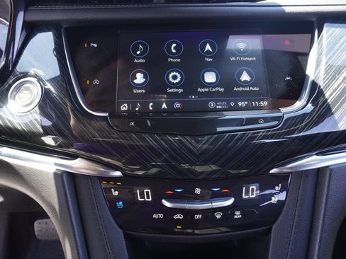 Certified 2024 Cadillac XT6 Premium Luxury FWD image 21