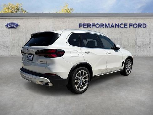 Used 2024 BMW X5 xDrive40i AWD/4WD image 7