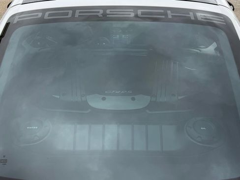 Certified 2025 Porsche 718 Cayman GT4 RS image 38