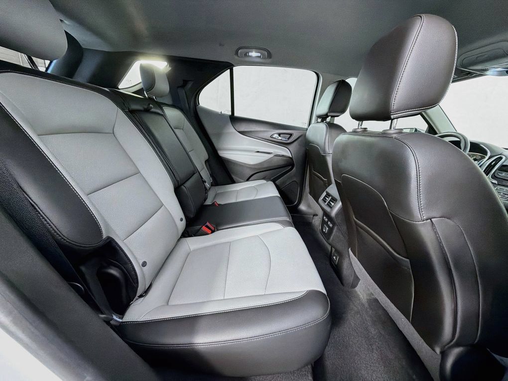 Used 2019 Chevrolet Equinox Premier FWD image 27
