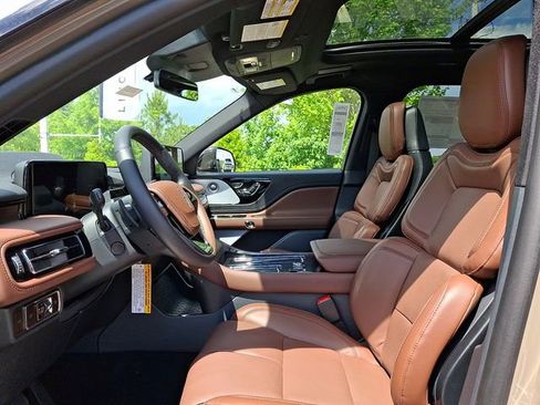 New 2026 Lincoln Aviator Reserve AWD/4WD image 7