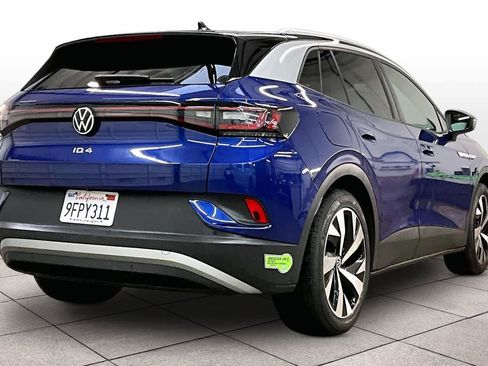 Used 2022 Volkswagen ID.4 Pro S w/ Gradient Package image 15