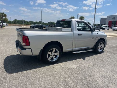 Used 2013 RAM 1500 Express image 5
