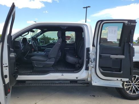 Used 2019 Ford F150 XLT w/ Equipment Group 302A Luxury AWD/4WD image 12