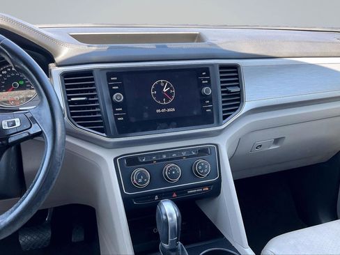 Used 2018 Volkswagen Atlas SE FWD image 6