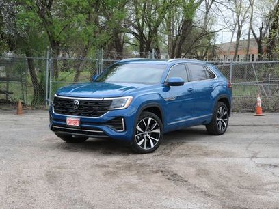 Used 2025 Volkswagen Atlas Cross Sport SEL Premium R-Line