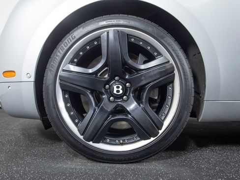 Used 2014 Bentley Flying Spur W12 AWD/4WD image 16