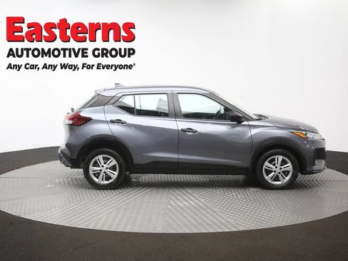 Used 2023 Nissan Kicks S FWD image 43