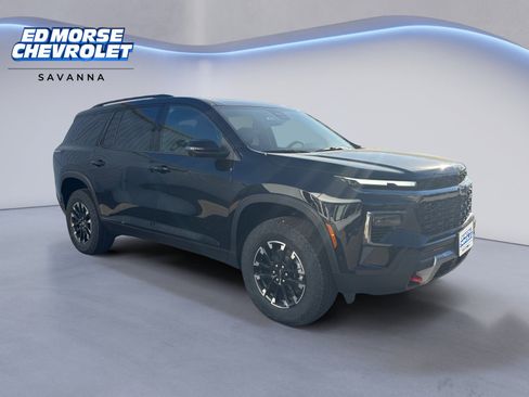 New 2026 Chevrolet Traverse Z71 w/ Enhanced Driving Package AWD/4WD image 7