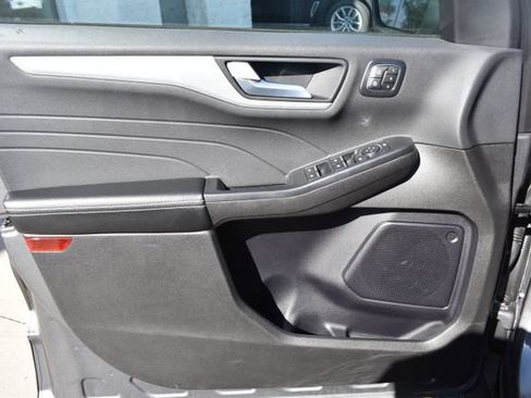 Used 2024 Ford Escape Platinum AWD/4WD image 19