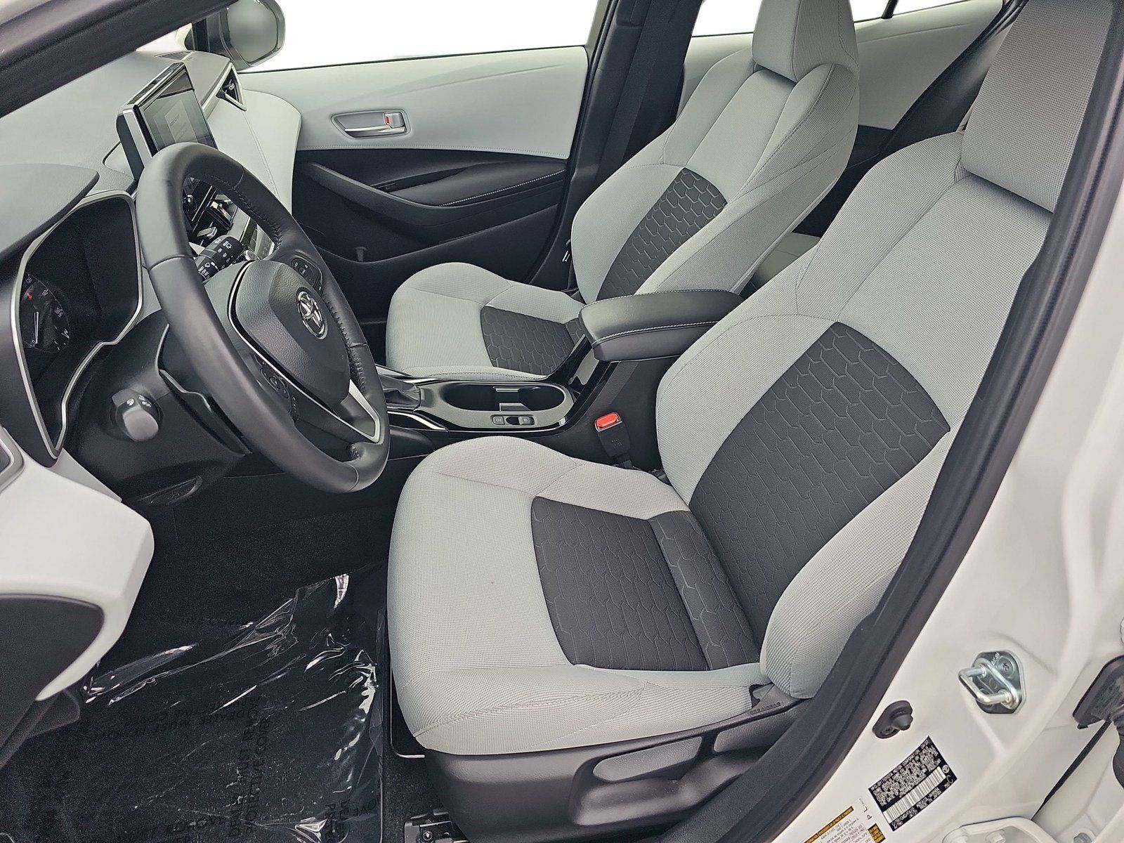 Used 2023 Toyota Corolla SE FWD image 12