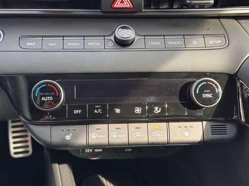 Certified 2025 Hyundai Elantra N image 45