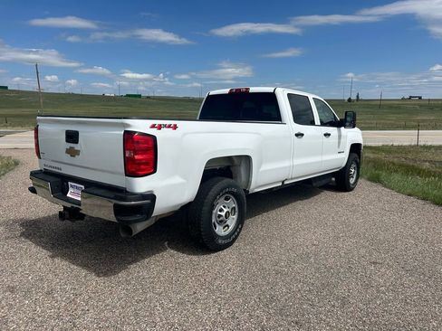 Used 2019 Chevrolet Silverado 2500 W/T w/ WT Convenience Package AWD/4WD image 5