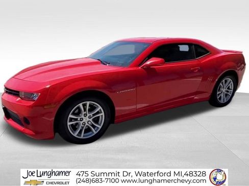 Used 2015 Chevrolet Camaro LS RWD image 4
