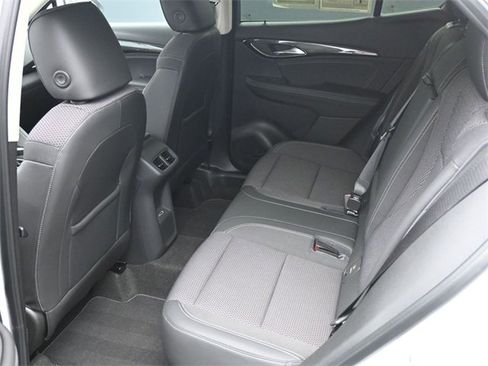 Used 2023 Buick Envision Preferred image 23