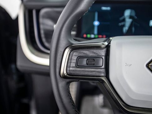 Used 2023 Rivian R1S Adventure image 42