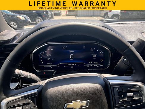 Used 2024 Chevrolet Silverado 1500 LT AWD/4WD image 26