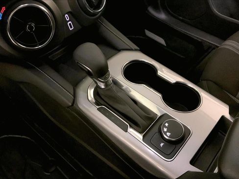 Used 2024 Chevrolet Blazer LT w/ Convenience Package image 17