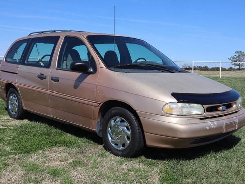Used 1995 Ford Windstar LX FWD image 3