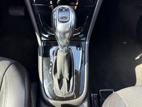 Used 2018 Buick Encore Preferred FWD image 15