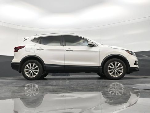 Used 2022 Nissan Rogue Sport SV FWD image 26