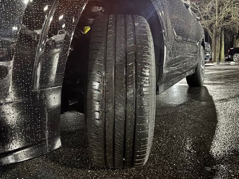 Used 2023 Buick Encore GX Select w/ Sport Touring Package image 15