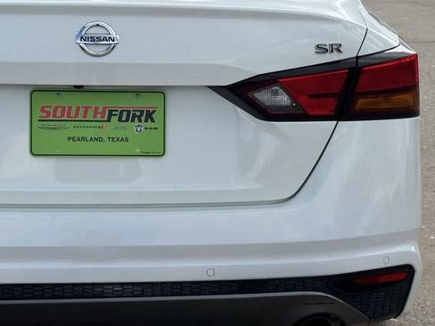 Used 2020 Nissan Altima 2.5 SR image 6