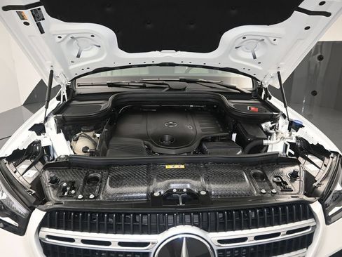 Used 2024 Mercedes-Benz GLE 450 4MATIC image 29