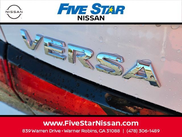 Used 2025 Nissan Versa SR w/ Trunk Package FWD image 11