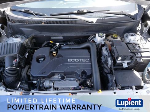 Used 2018 Chevrolet Equinox LT FWD image 13