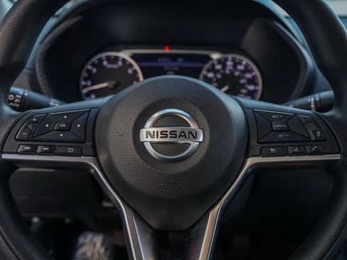Used 2023 Nissan Sentra SV FWD image 24