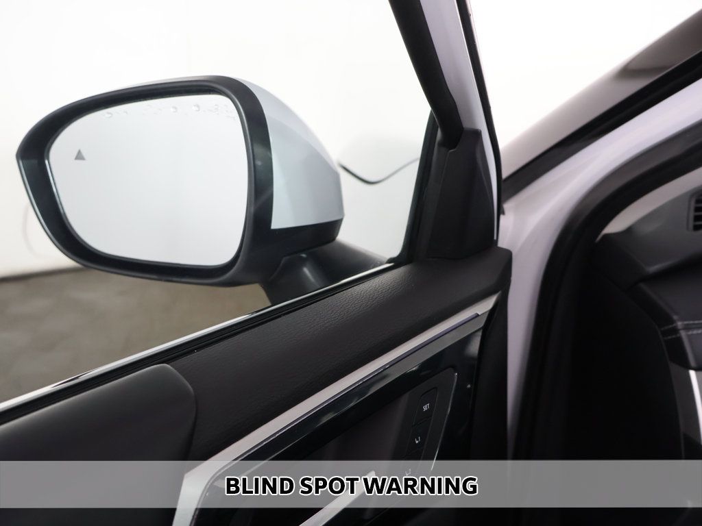 Used 2022 Mitsubishi Outlander SEL AWD/4WD image 6