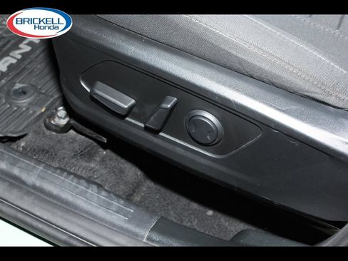 Used 2024 Hyundai Santa Cruz SEL FWD image 23