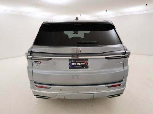 Certified 2025 Buick Enclave Avenir w/ Super Cruise Package image 4