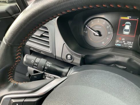 Used 2021 Subaru Crosstrek 2.0i Premium w/ Moonroof Package image 21