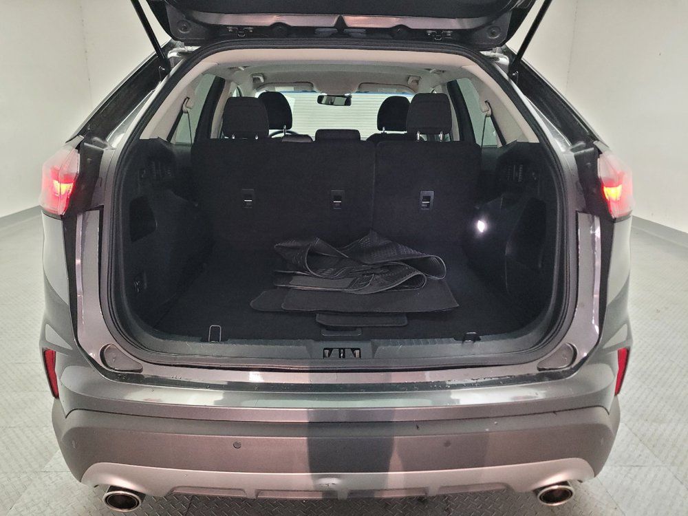 Used 2019 Ford Edge SEL FWD image 29