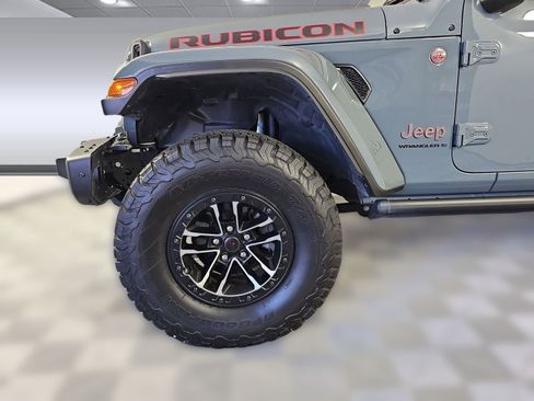 Used 2024 Jeep Wrangler Unlimited Rubicon image 15