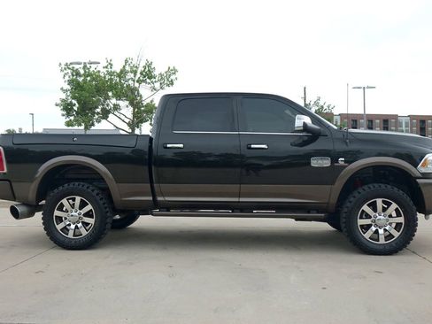 Used 2017 RAM 2500 Longhorn w/ Convenience Group AWD/4WD image 15