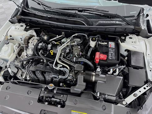 Used 2025 Nissan Altima 2.5 SR image 27