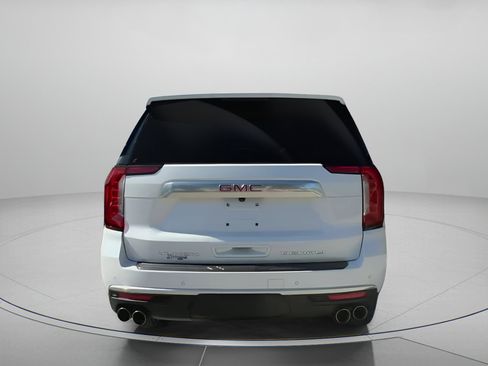 Used 2024 GMC Yukon XL Denali image 24