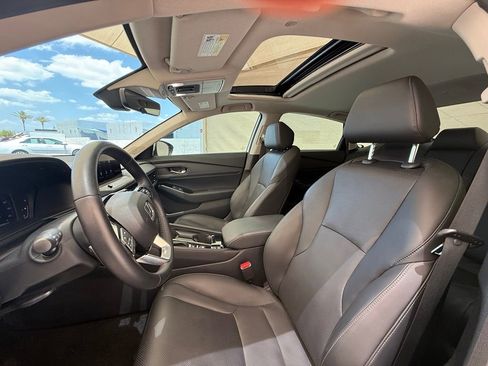 Used 2024 Honda Accord Touring image 12