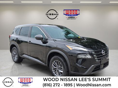 Used 2024 Nissan Rogue S AWD/4WD image 1