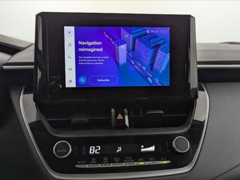 Used 2024 Toyota Corolla LE FWD image 27